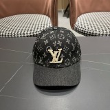 Louis Vuitton New Fashion Casual Versatile Baseball Hat Embroidered Logo Duck Tongue Hat 56CM