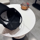Fendi Classic Versatile Baseball Hat Sunshade Duck Tongue Hat