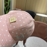Chanel Fashion Embroidered Logo Baseball Cap Couple Casual Versatile Duck Tongue Cap 56CM