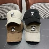 Louis Vuitton Retro Embroidered Logo Baseball Hat Unisex Versatile Sunshade Duck Tongue Cap