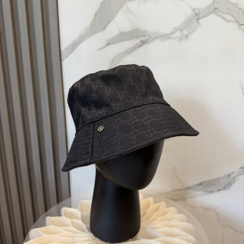 Gucci Classic Double Sided Fisherman's Hat