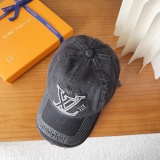 Louis Vuitton Fashion Embroidered Cowboy Baseball Hat Couple Casual Versatile Duck Tongue Hat