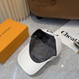 Louis Vuitton Simple Embroidered Logo Baseball Hat Unisex Casual Versatile Duck Tongue Hat 