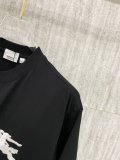 Burberry 26SS Classic Embroidered War Horse Logo T-shirt Unisex Versatile Casual Short Sleeve