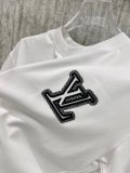 Louis Vuitton 26SS Classic Embroidered Logo T-shirt Unisex Versatile Casual Short Sleeve