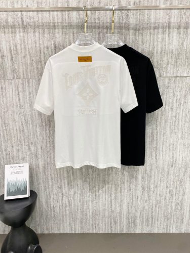 Louis Vuitton Classic Embroidered Logo T-shirt Couple Versatile Casual Short Sleeve
