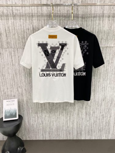Louis Vuitton 26SS Personalized Embroidery Patch Logo T-shirt Unisex Versatile Casual Short Sleeve