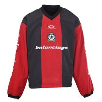 Balenciaga Fashion Heavy Industries Embroidered Black Red Color Blocked Long Sleeve Balenciaga Fashion Heavy Industries Embroidered Black Red Color Blocked Long Sleeve