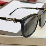 Gucci Fashion Versatile Square Frame Sunglasses Size: 56-19-145