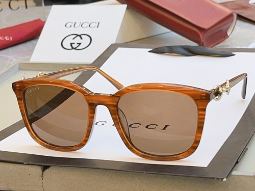 Gucci Fashion Versatile Square Frame Sunglasses Size: 56-19-145