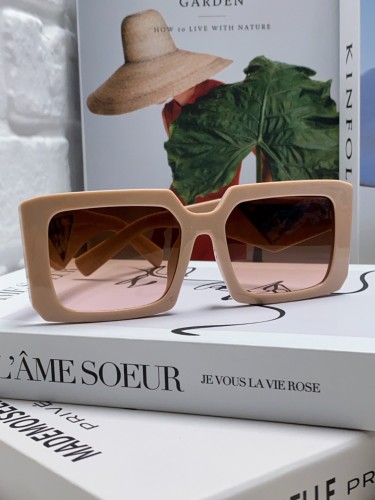Prada 2026 Fashion Versatile Square Large Frame Glasses