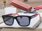 Gucci Fashion Versatile Square Frame Sunglasses Size: 53-18-145