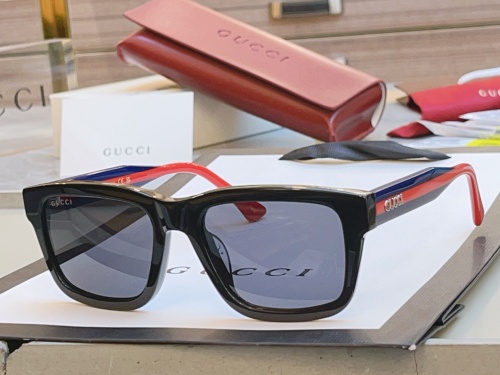 Gucci Fashion Versatile Square Frame Sunglasses Size: 53-18-145