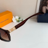 Louis Vuitton Couple Fashion Versatile Square Frame Sunglasses
