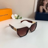 Louis Vuitton Couple Fashion Versatile Square Frame Sunglasses