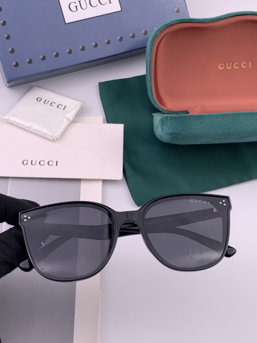 Gucci Fashion Versatile Square Large Frame Glasses