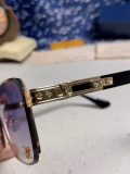 Louis Vuitton Fashion Retro Versatile Square Frame Sunglasses