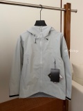 The Highest Version 𝐀𝐑𝐂𝐓𝐄𝐑𝐘𝐗 Archaeopteryx BETA SL Lightweight SubmaChine Jacket