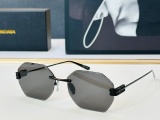 Balenciaga Couple Fashion Versatile Frameless Sunglasses Size: 57-18-145