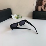 Yves Saint Laurent Fashion Versatile Square Large Frame Sunglasses