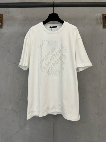 Louis Vuitton 26SS Fashion Embroidered Bead String Logo T-Shirt Couple Casual Loose Short Sleeve