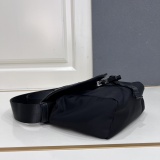 Prada Classic Triangle Logo Mini Shoulder Bag Mailman Bag Size: 16 x 16 x 8 CM
