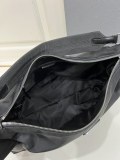 Prada Classic Versatile Nylon Hobo Bag Shoulder Bag Size: 43 x 29.5 x 15 CM