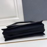 Prada Classic Triangle Logo Nylon Shoulder Bag Mailman Bag Size: 30 x 21.5 x 12 CM