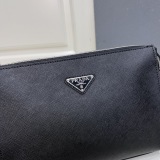 Prada Men's Classic Triangle Logo Handbag Size: 24 x 18 x 6.5 CM