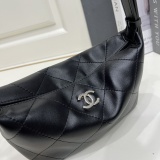 Chanel Classic CC Versatile Mini Shoulder Bag Size: 18 x 13 x 7 CM