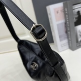 Chanel Classic CC Versatile Mini Shoulder Bag Size: 18 x 13 x 7 CM