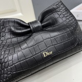 Dior New Fashion Bow Leather Chain Cross Shoulder Bag Size: 26 x 8 x 18 CM