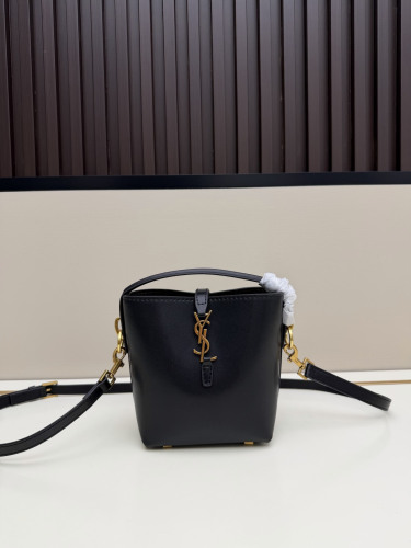 Yves Saint Laurent Fashion Versatile Mini Bucket Bag Handbag Size: 15 × 23 × 10 CM
