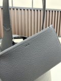 Dior Fashion Versatile Leather Handbag Handbag Shoulder Bag Size: 39.5 x 35 x 15 CM