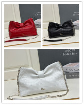 Dior New Fashion Bow Leather Chain Cross Shoulder Bag Size: 26 x 8 x 18 CM Dior New Fashion Bow Leather Chain Cross Shoulder Bag Size: 26 x 8 x 18 CM