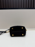 Yves Saint Laurent Fashion Versatile Mini Bucket Bag Handbag Size: 15 × 23 × 10 CM
