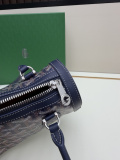 Goyard Fashion Versatile Baguette Bag Shoulder Bag Size: 30 × 10.5 × 12 CM