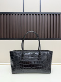 Chanel 26SS Fashion Leather Tote Handbag Crossbody Bag Size: 35 x 21 x 12 CM