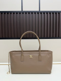 Chanel 26SS Fashion Leather Tote Handbag Crossbody Bag Size: 35 x 21 x 12 CM