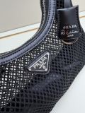 Prada Fashion Mesh Handbag Underarm Bag Size: 24 × 16 × 7 CM