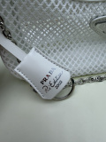 Prada Fashion Mesh Chain Underarm Bag Handbag Size: 23 × 14 × 6 CM