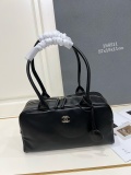 Chanel 26SS Retro Versatile Bowling Bag Shoulder Bag Size: 37 × 19 × 11 CM