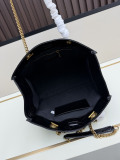 Yves Saint Laurent Fashion Versatile Chain Shopping Bag Size: 33 × 27 × 14 CM