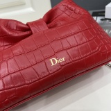 Dior New Fashion Bow Leather Chain Cross Shoulder Bag Size: 26 x 8 x 18 CM
