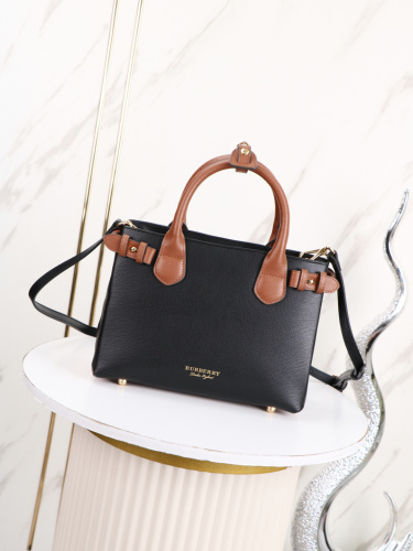 Burberry Fashion The Banner Handbag Versatile Cowhide Crossbody Bag Size: 27 x 20 x 12 CM