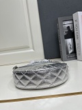 Chanel 26 Classic Double C Logo Chain Bag Moon Tooth Bag Crossbody Bag Size: 15 x 22 x 6 CM