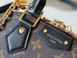 Louis Vuitton Classic Alma Trunk Shell Bag Crossbody Bag Size: 22 x 19 x 11 CM
