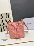 Dior Classic Sheepskin Vine Pattern Handbag Bucket Bag Size: 19.5 x 17 x 11 CM
