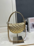 Chanel 26 Classic Double C Logo Chain Bag Moon Tooth Bag Crossbody Bag Size: 15 x 22 x 6 CM