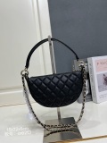 Chanel 26 Classic Double C Logo Chain Bag Moon Tooth Bag Crossbody Bag Size: 15 x 22 x 6 CM